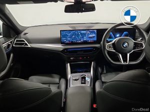 BMW i4 eDrive35 M Sport - Image 4