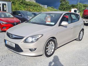 Hyundai i30 2011 - Image 2