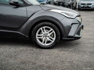 Toyota C-HR ICON - Image 4