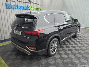2018 Hyundai Santa Fe 2.2 4WD Executive Plus - Image 3