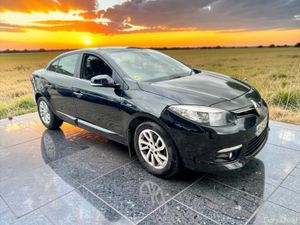 2015  Renault Fluence 1.5 DCI 95 LIMITED - Image 3