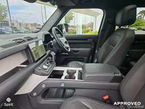 Land Rover Defender 2.0 PHEV X Dynamic HSE - Image 3