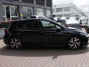 2024 VOLKSWAGEN GOLF 2.0TDI 150BHP R-LINE 5DR - Image 3