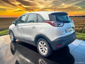 2018 Opel Crossland X 1.2i (82PS) 5 Speed SC - Image 4