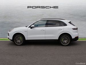 Porsche Cayenne E-Hybrid Platinum Edition - Image 4