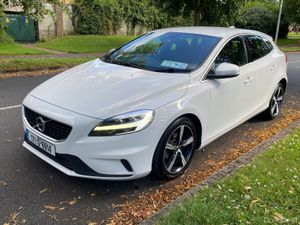 VOLVO V40 2.0D D2 R-DESIGN - Image 2