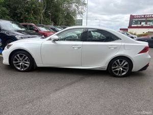 Lexus IS LUXURY MY18 4DR AUTO - Image 4