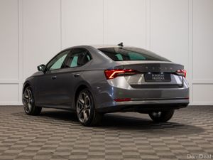 232 Skoda Octavia SE L - Image 4