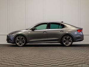 232 Skoda Octavia SE L - Image 3
