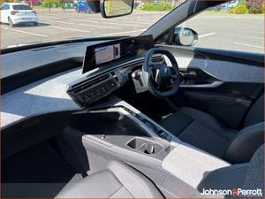 Peugeot 5008 *DEMO* BEV 73kwh 210hp Allure - Image 3