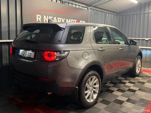 2017 Land Rover Discovery Sport TD4 Auto 7 Seat - Image 4