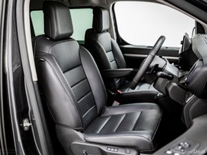 Citroen Spacetourer ë-MAX XL 75kWh 135HP - 8 Seats - Image 4