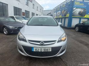 Opel Astra 2015 - Image 4