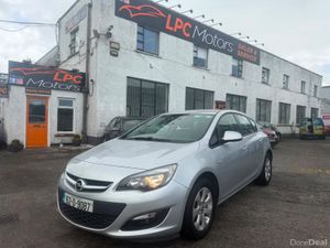 Opel Astra 2015 - Image 2