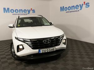 Hyundai Tucson EXECUTIVE 1.6L DIESEL SUV - Image 2