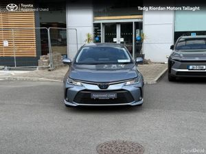 Toyota Corolla HYB LUNA SALOON - Image 4