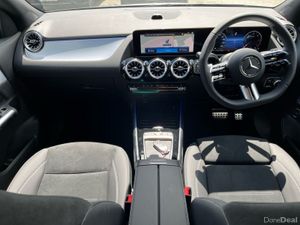 Mercedes-Benz GLA 180D AMG Line Plus - Image 4