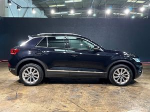Volkswagen T-Roc 1.5 AUTOMATIC - ALLOY WHEELS - MU - Image 3