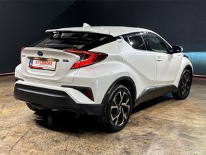 Toyota C-HR G PACKAGE - HALF BROWN LEATHER - FACTO - Image 4