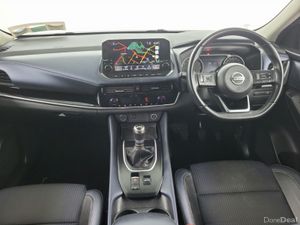 Nissan Qashqai 1.3 PET MILD HYBRID SV PREMIUM - Image 4