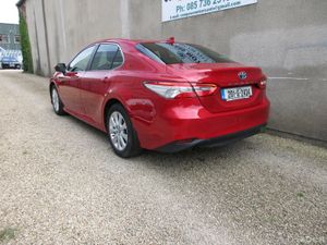 2020 Toyota Camry 2.5 HYBRID SOL - Image 4