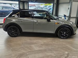 17 MINI COOPER 1.5 PETROL - Image 2