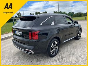 Kia Sorento 2.2 DIESEL AUTOMATIC SEVEN SEATER PAN - Image 3