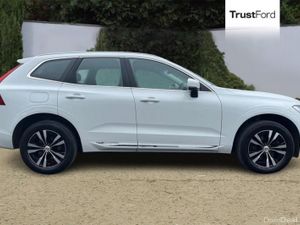 Volvo XC60 2.0h T6 Recharge 18.8kWh Core SUV 5dr P - Image 3