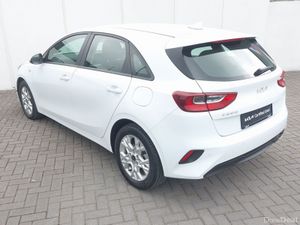 Kia Ceed 1.6 MHEV K2 Diesel - Image 3