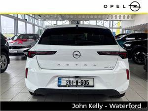 Opel Astra ELEGANCE 130 BHP DEMO - Image 4
