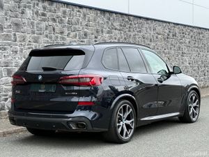2022 BMW X5 M Sport Pro X-Drive 45E FSH - Image 2
