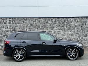 2022 BMW X5 M Sport Pro X-Drive 45E FSH - Image 4