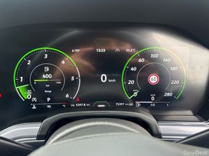 Volkswagen Touareg TOUAREG COMM R-LINE 3.0 TDI14M - Image 4