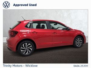 Volkswagen Polo ** LIFE ** 1.0 MPI ** 80BHP ** MAN - Image 3