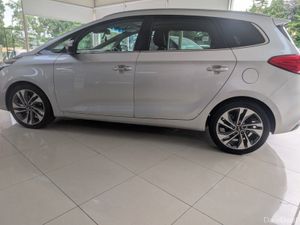 Kia Carens GSE 7 Seat - Image 3