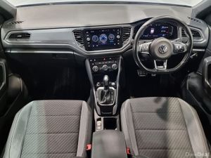Volkswagen T-Roc ** AUTOMATIC ** R-LINE ** 2.0 TDI - Image 2