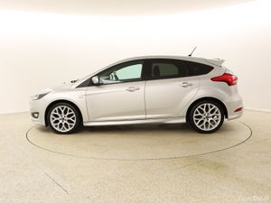 2017 FORD FOCUS ST-LINE 1.5 TDCI 120 BHP - Image 4