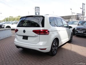 VOLKSWAGEN TOURAN 2.0TDI HIGHLINE 7 SEATER AUTO - Image 4