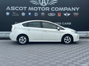 Toyota Prius 1.8L petrol Hybrid Automatic - Image 4