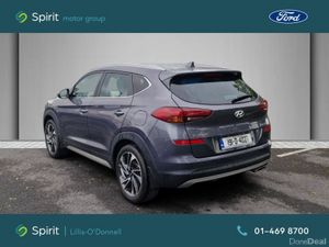 Hyundai Tucson 2WD Executive Plus Call Brian 08682 - Image 3