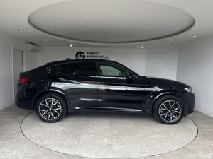 BMW X4 2023 - Image 4