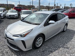 TOYOTA PRIUS 1.8 PETROL HYBRID AUTO - Image 2