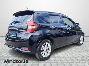 Nissan Note E-POWER XV SELECTION - Image 2