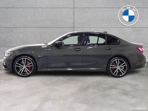 BMW 3-Series 330e M Sport Pro Edition - Image 4