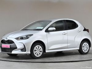 Toyota Yaris 1.5 PETROL HYBRID **REVERSE CAM**PARK - Image 4