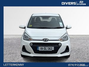 Hyundai i10 Deluxe - Image 4
