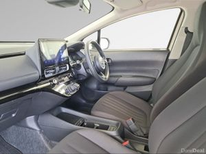 Toyota Aqua X HYBRID AUTO - Image 4
