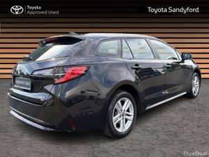 Toyota Corolla ESTATE TOURING SPORTS HYBRID - Image 2