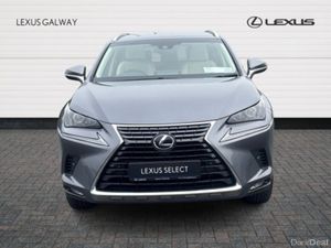 Lexus NX FWD Executive Carplay // Heated Mirrors / - Image 4