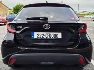 Toyota Yaris 2022 1.0L Petrol Auto - Image 4
